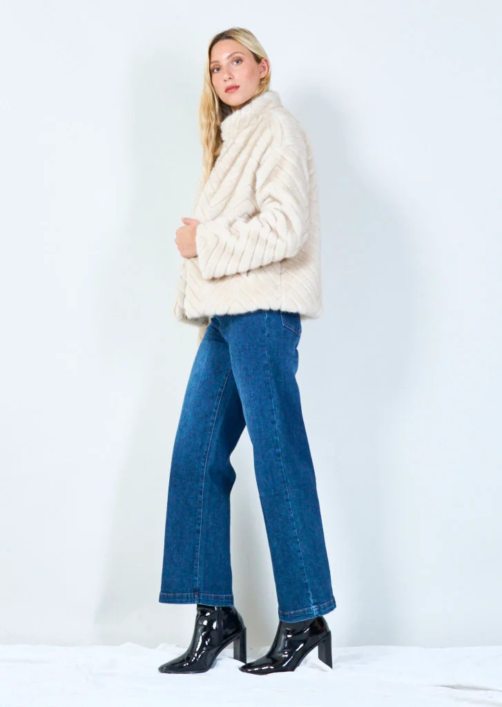 Eco Fur Jacket YV0456