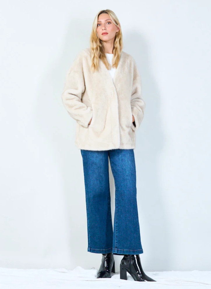 Eco Fur Jacket YV0492