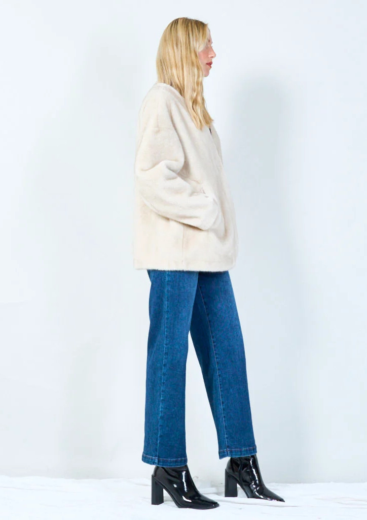 Eco Fur Jacket YV0492