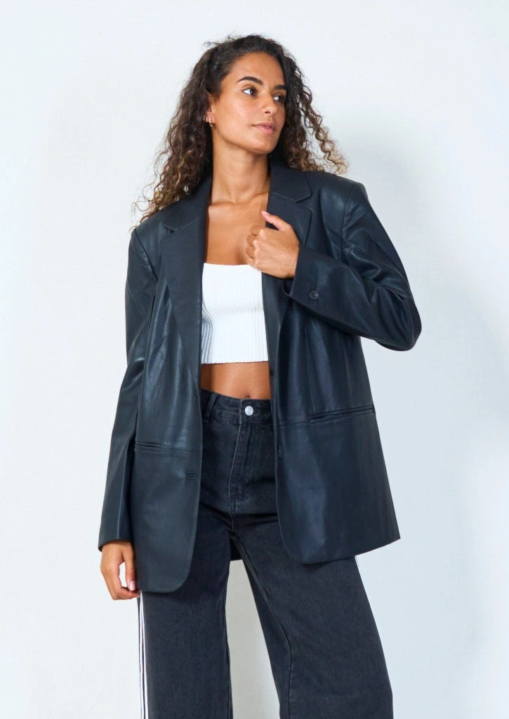 YV0509 Eco Leather blazer with notch lapel