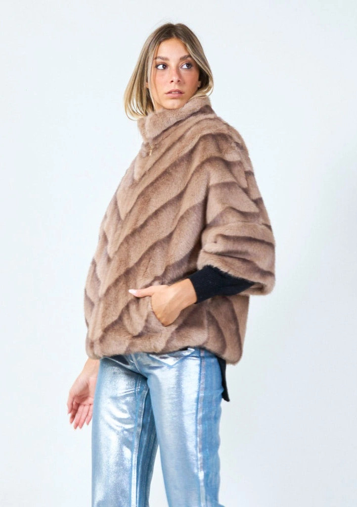 YV0500 Modern Chevron Eco Fur Jacket