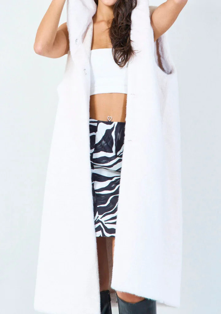 YV0499 Sleeveless Eco Fur Vest with Hood