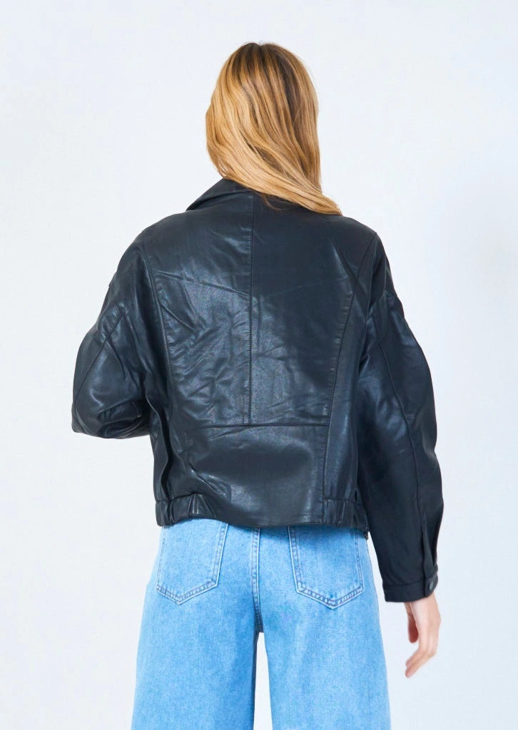 YV0506 Cropped button-up Jacket