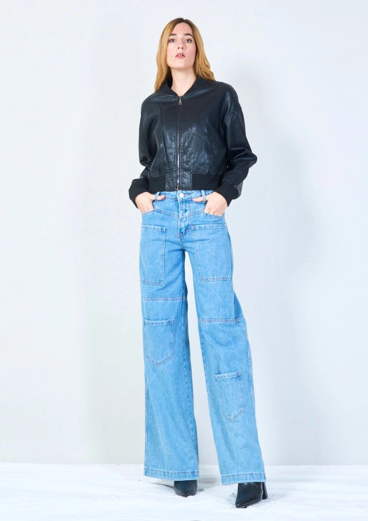 YV0507 Bomber Jacket with Zipper Closure