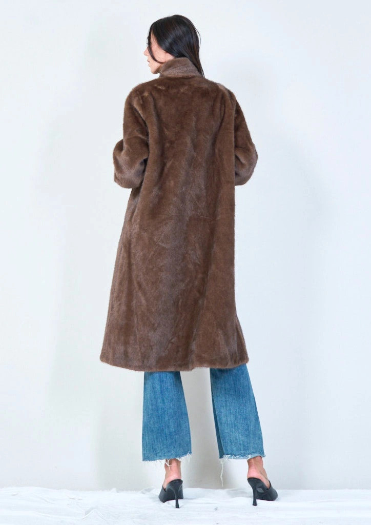 YV0462 Long Eco Fur Coat with high collar