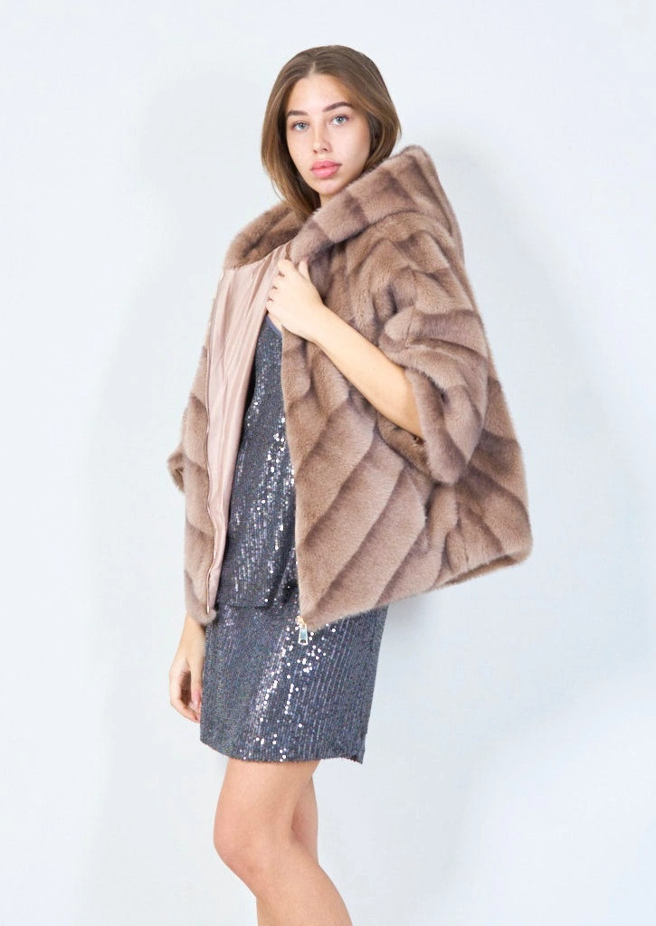 YV0511 Striped Eco Fur Zip-up Hooded Jacket