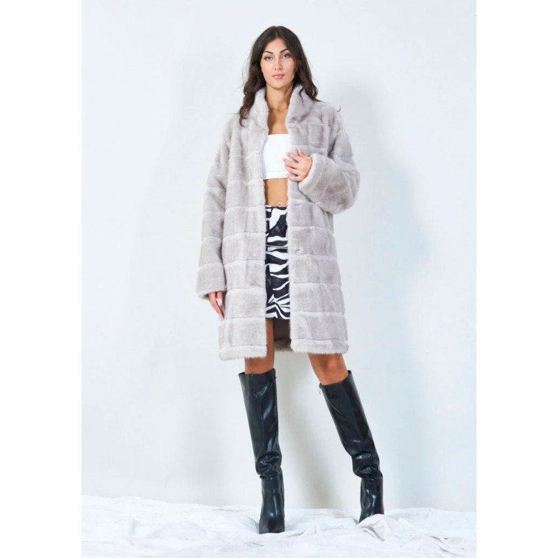 YV0470 Mid-lengthEco Fur Coat