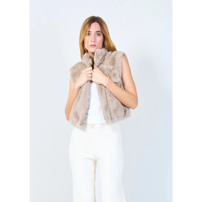 YV0495 Sleeveless Eco Fur Vest with Embellished Pockets